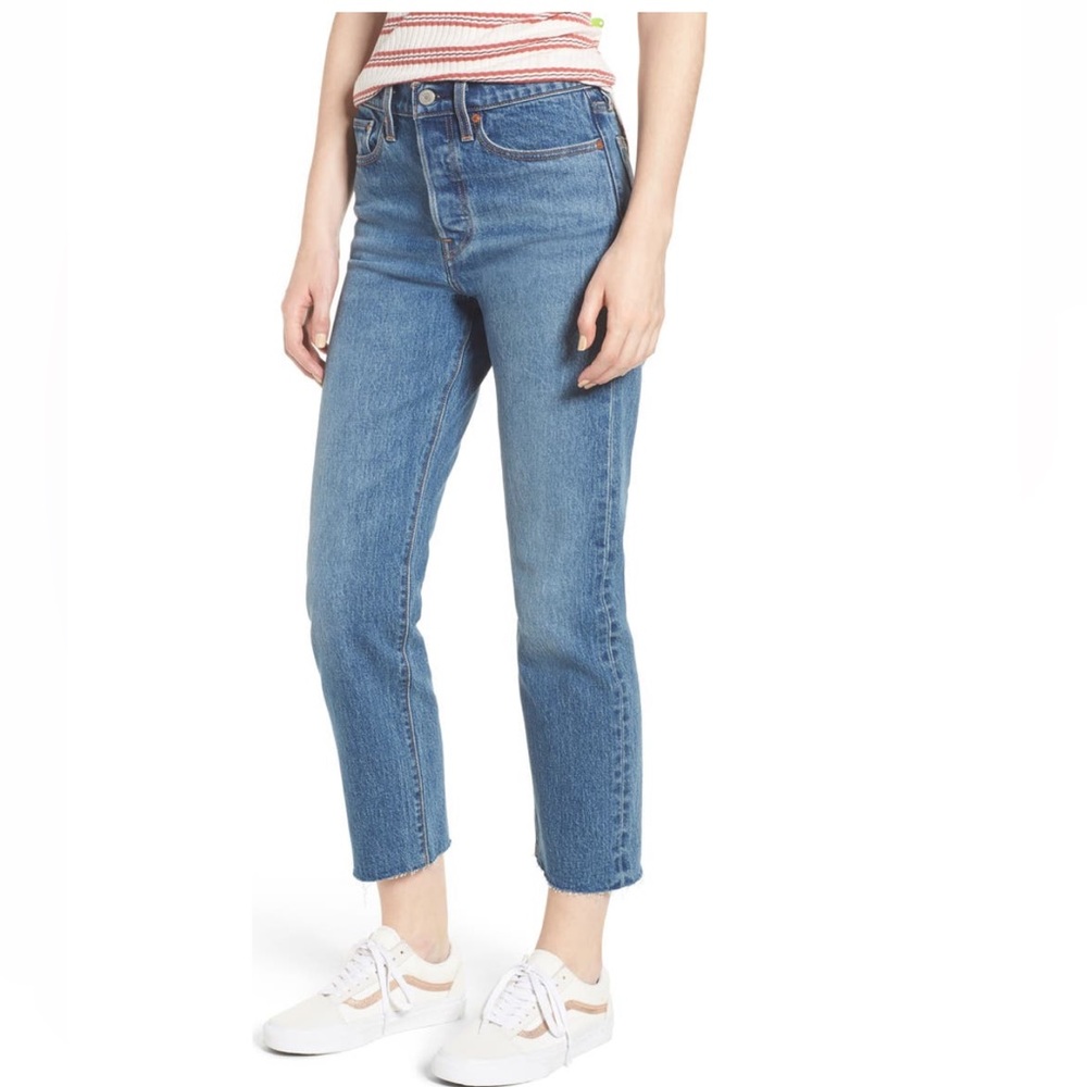 Levi’s Wedgie Raw Hem High Waist Straight Leg Jeans